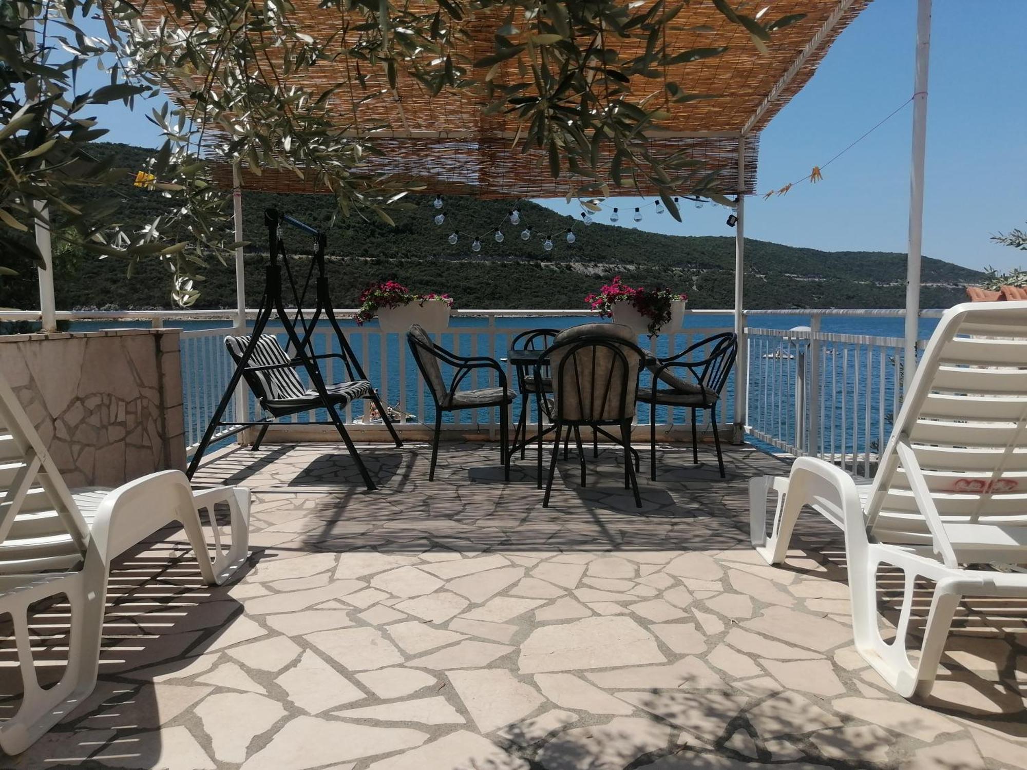 נאום Apartmani Villa Anita מראה חיצוני תמונה